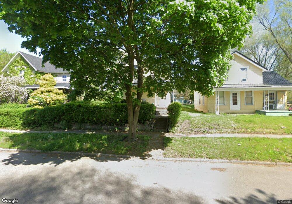 708 Harrison St, Elkhart, IN 46516 - photo 1