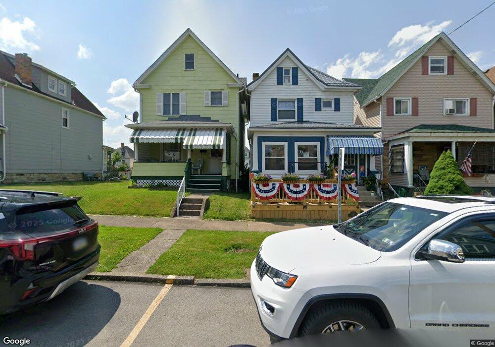 115 Lafayette St, Vandergrift, PA 15690 - photo 1