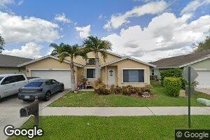 10091 SW 16th Place, Davie, FL 33324
