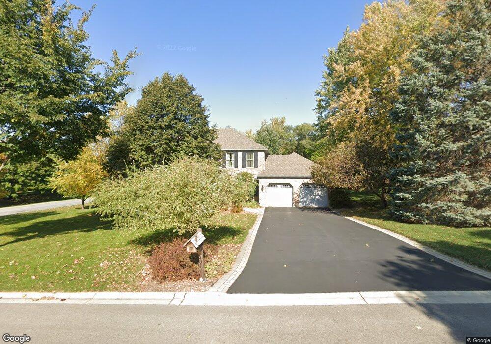 201 Greens View Dr, Algonquin, IL 60102 - photo 1