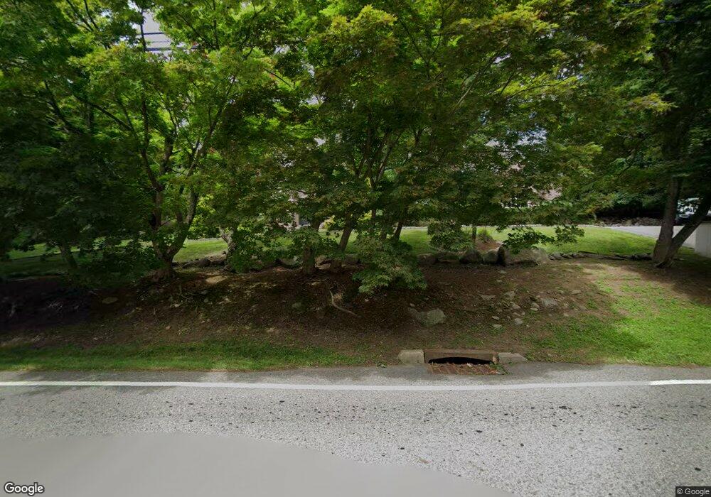 569 W Saddle River Rd, Upper Saddle River, NJ 07458 - photo 1