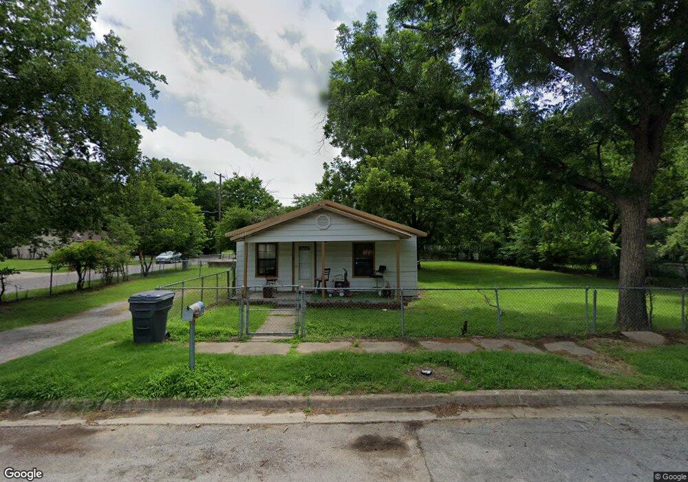 328 E St NE, Ardmore, OK 73401 - photo 1