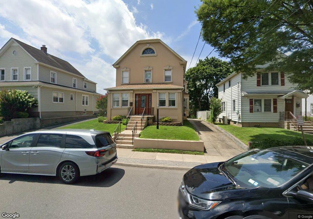 26 S Bayles Ave unit 2N, Port Washington, NY 11050 - photo 1