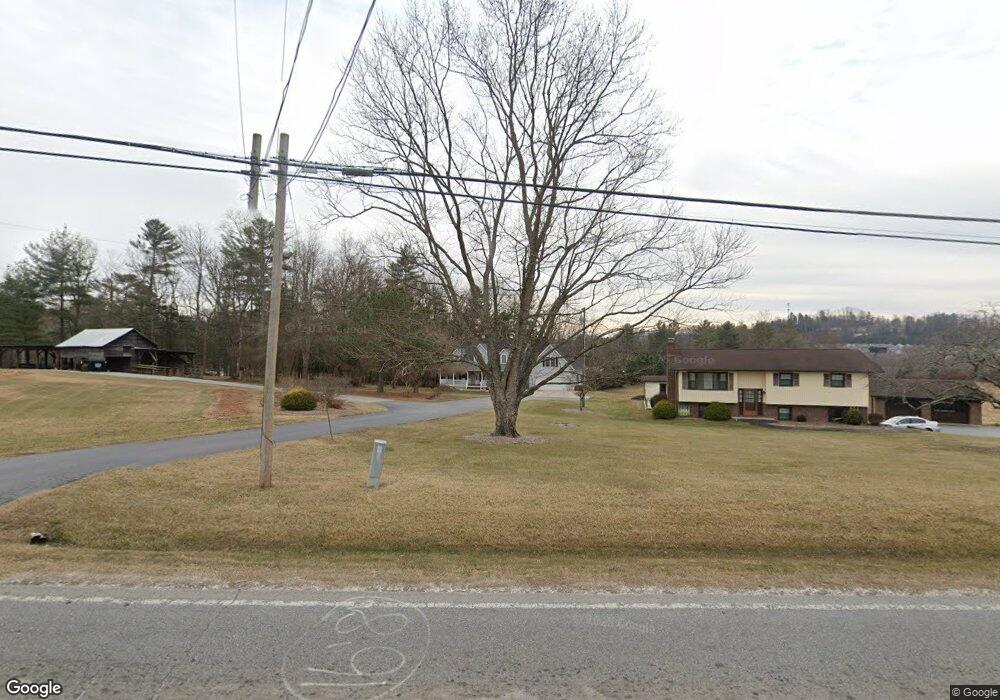 2884 Chimney Rock Rd, Hendersonville, NC 28792 - photo 1