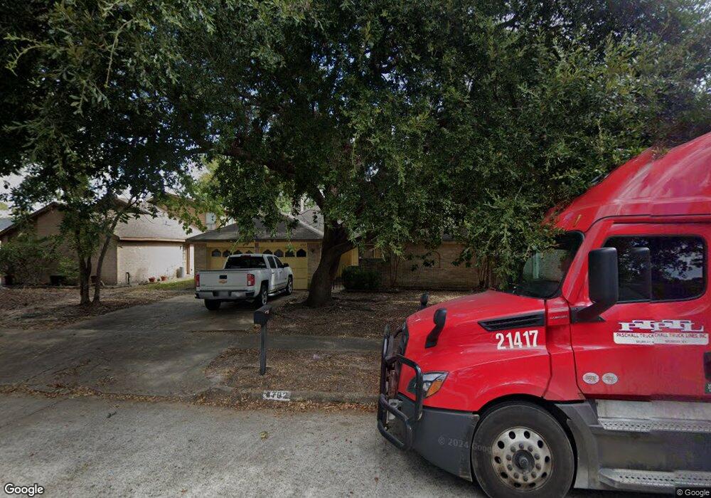 8702 Wildforest Dr, Houston, TX 77088 - photo 1