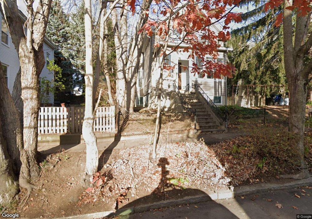 65 Oxford St unit 65, Cambridge, MA 02138 - photo 1