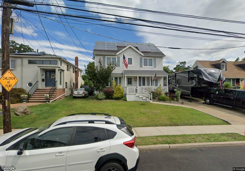 334 Linden St, Bellmore, NY 11710 - photo 1