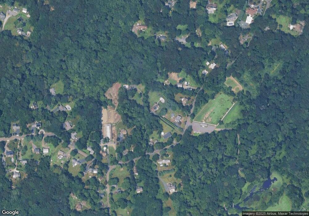 982 W River St, Milford, CT 06461 - photo 1