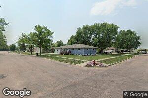 201 S Lincoln St, Lennox, SD 57039