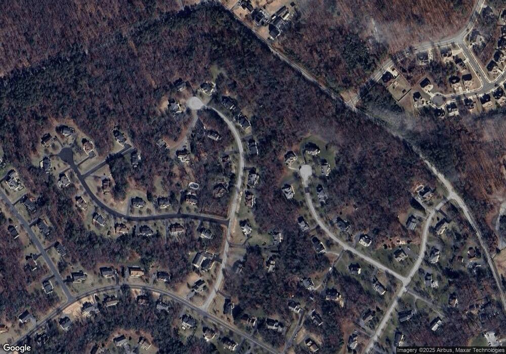 8110 Felbrigg Hall Rd, Glenn Dale, MD 20769 - photo 1