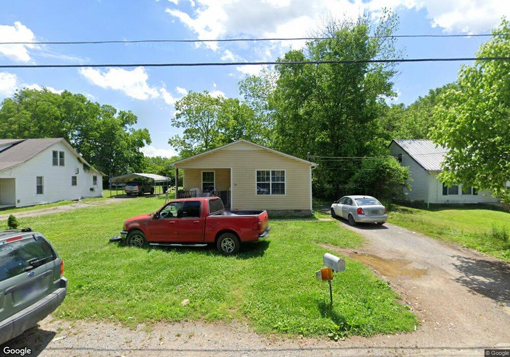 322 White St, Shelbyville, TN 37160 - photo 1