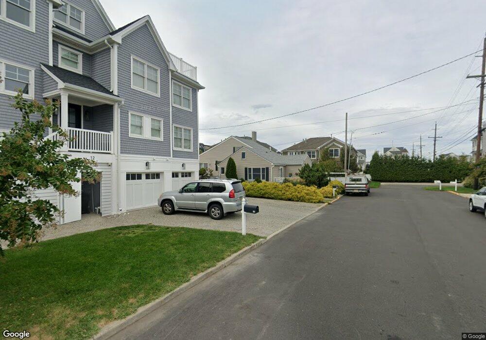 13 Garden Way, Sea Bright, NJ 07760 - photo 1