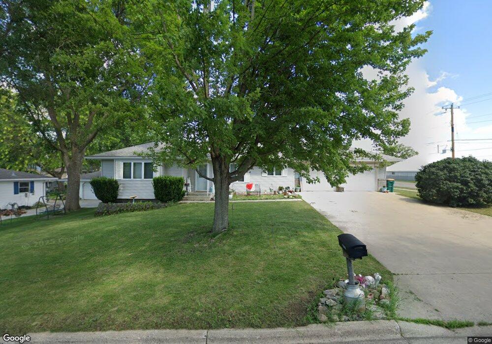 1602 Keystone Dr, Albert Lea, MN 56007 - photo 1