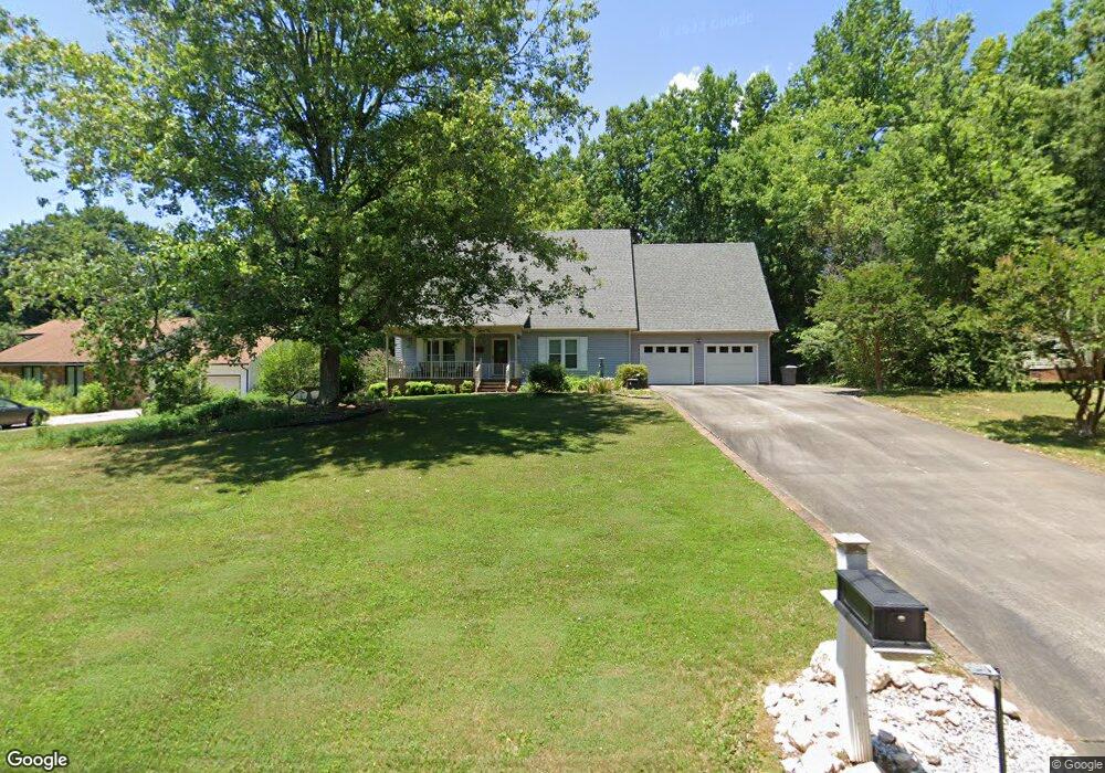 2000 Harvell St, Asheboro, NC 27205 - photo 1