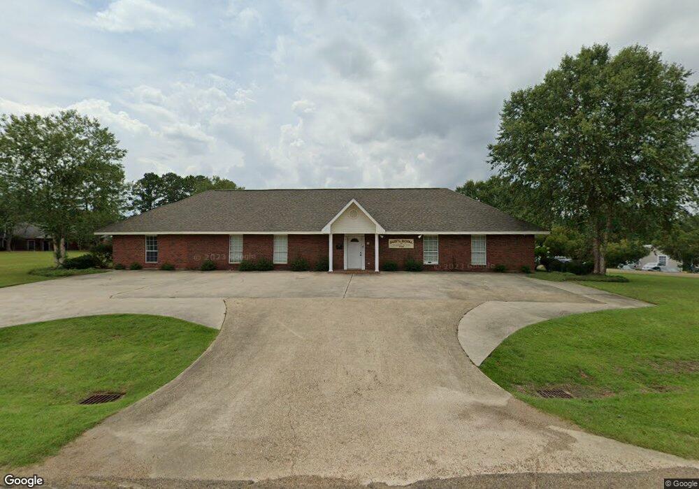 209 Apache Dr, McComb, MS 39648 - photo 1