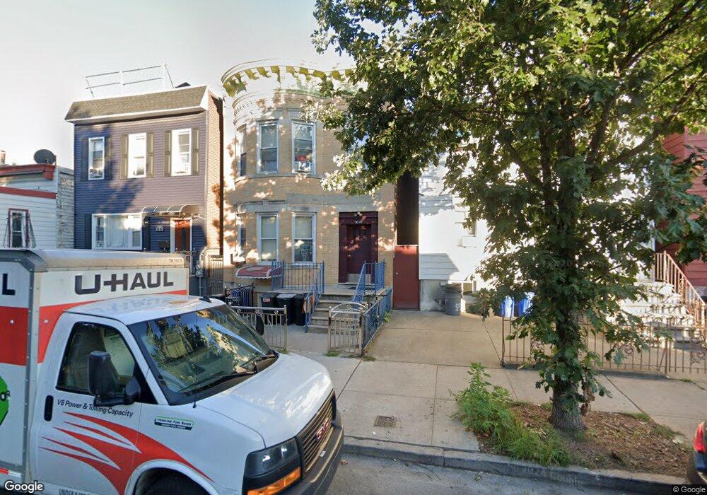 30-72 41st St, Astoria, NY 11103 - photo 1