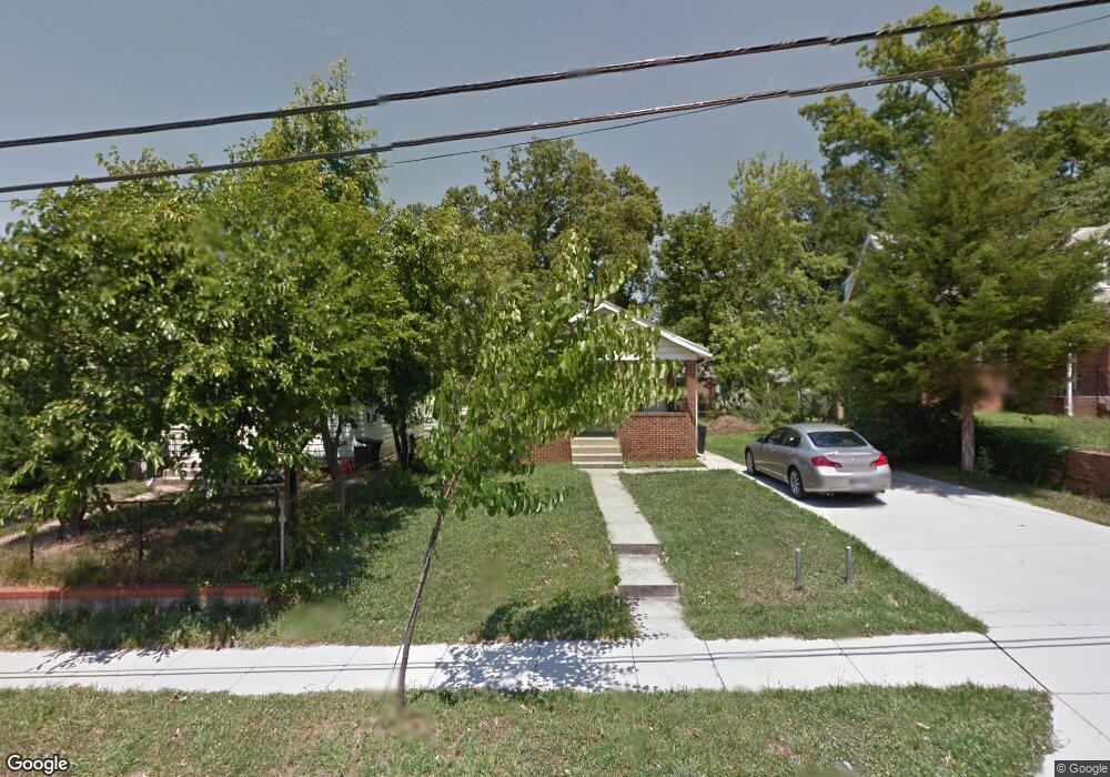 5804 Quintana St, Riverdale, MD 20737 - photo 1