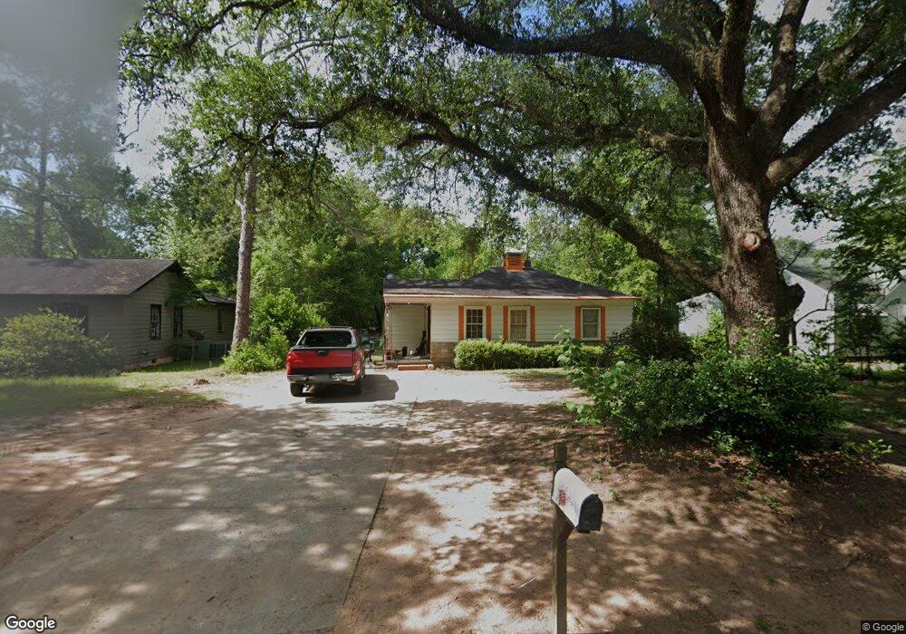 1404 Avalon Ave, Albany, GA 31707 - photo 1