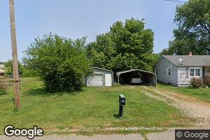 708 W 4th St, Grandview, IN 47615