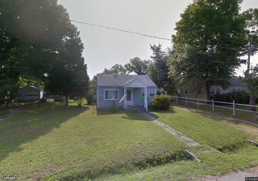 1031 Bradley Ln, Richmond, VA 23225 - photo 1