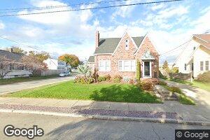 35 Calaman Rd, Cranston, RI 02910