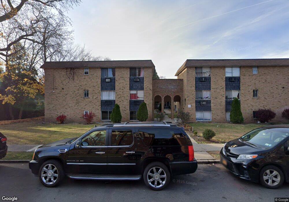 787 Vose Ave unit C2, Orange, NJ 07050 - photo 1