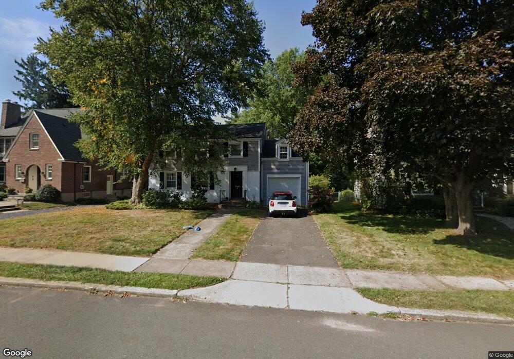 185 Ballard Dr, West Hartford, CT 06119 - photo 1