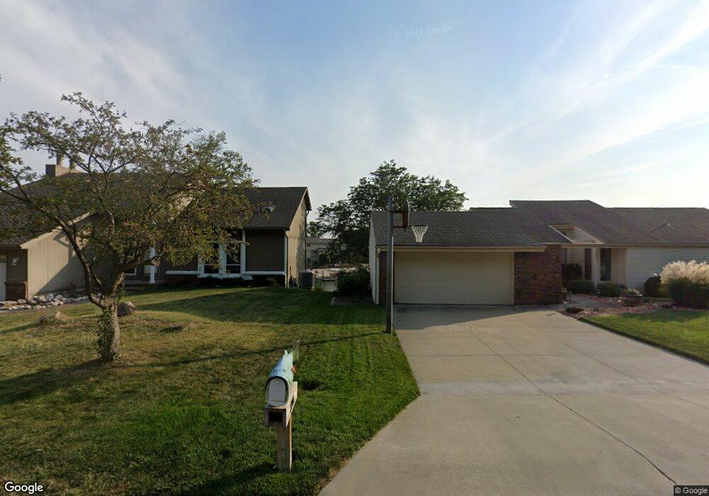 7909 Molokai Dr, Papillion, NE 68046 - photo 1