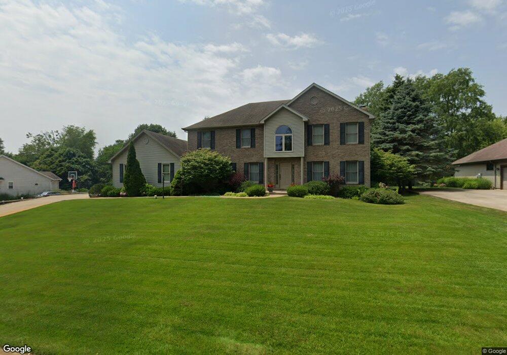 51553 Clubhouse Dr, South Bend, IN 46628 - photo 1