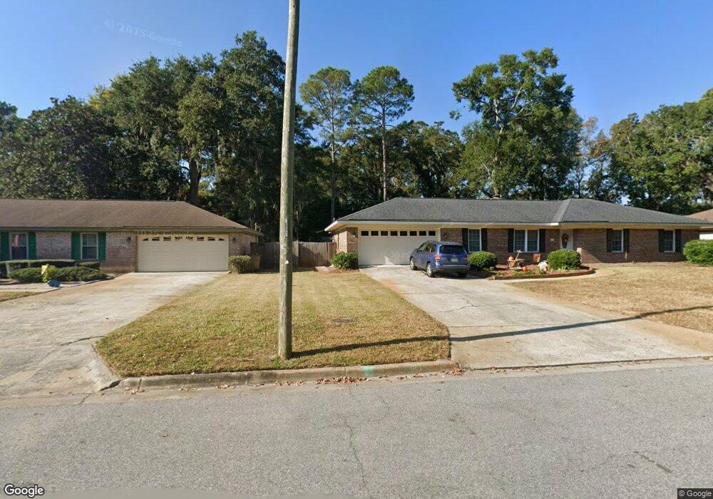 913 Boxwood Dr, Savannah, GA 31410 - photo 1