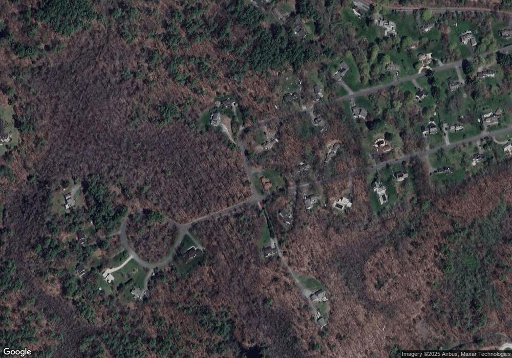 10 Greentree Ln, Byfield, MA 01922 - photo 1