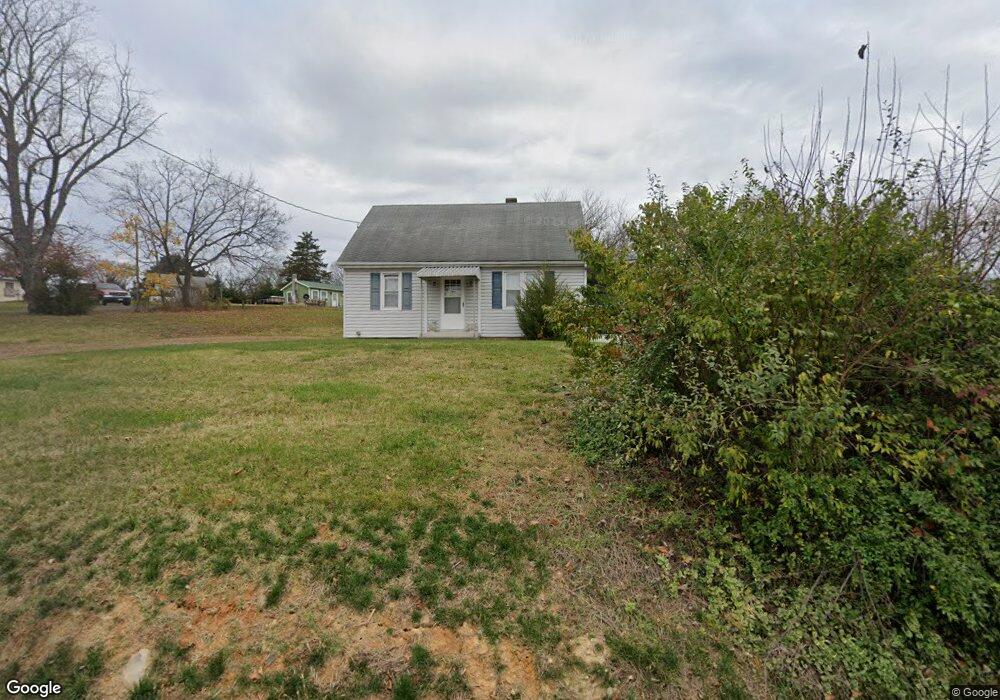 545 Racey Ln, Strasburg, VA 22657 - photo 1