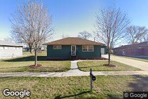 113 S Iowa Ave, Platte, SD 57369