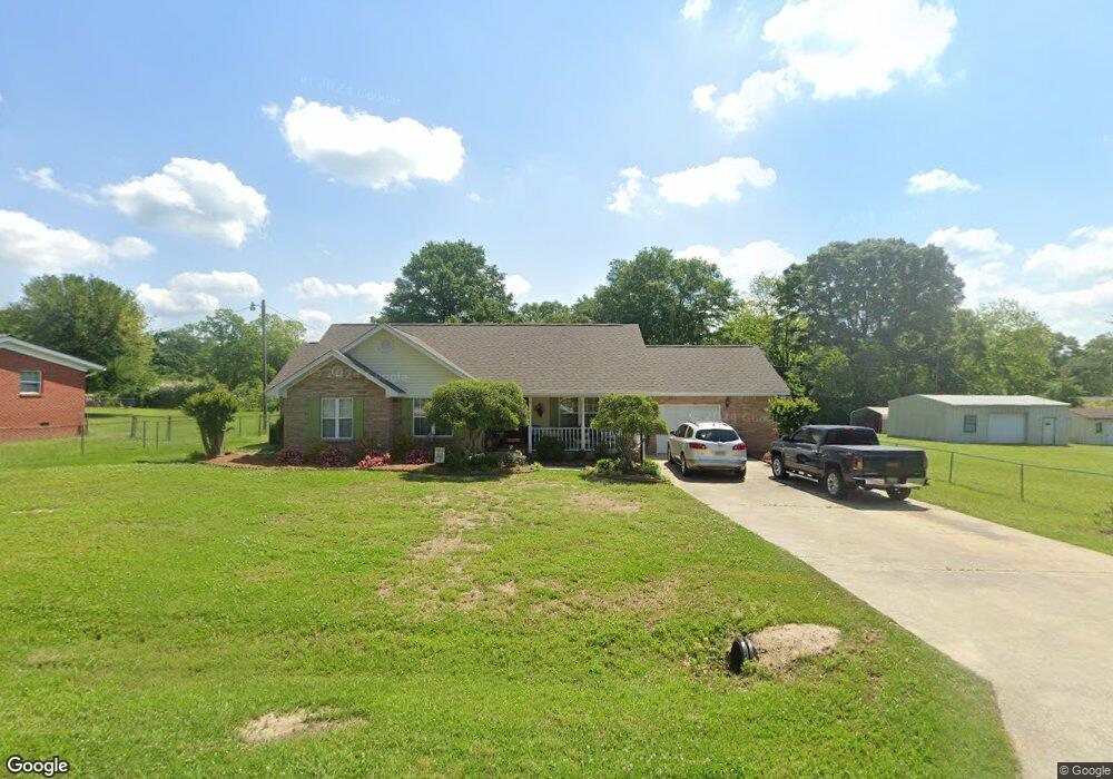 121 Shamrock Dr, Laurel, MS 39443 - photo 1