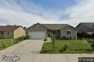 1233 Tieton Estates Dr, Tieton, WA 98947