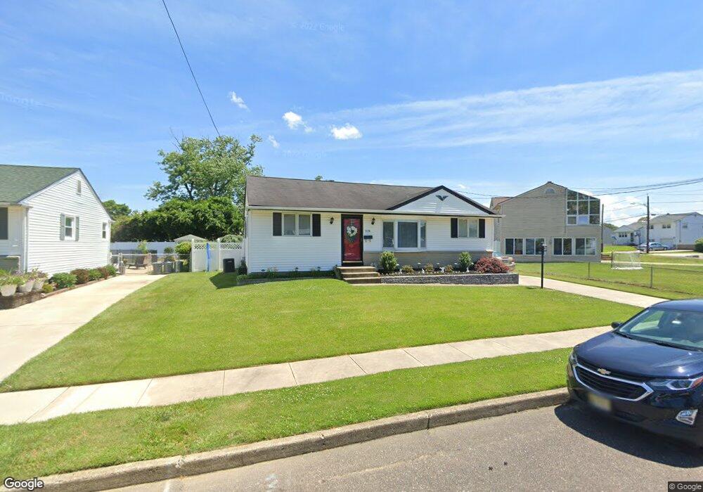 528 Ellen Ln, Runnemede, NJ 08078 - photo 1