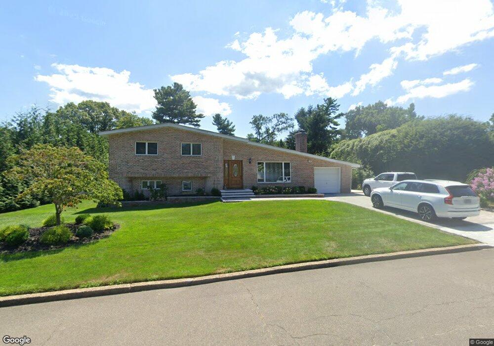 15 Edwards Ln, Glen Cove, NY 11542 - photo 1