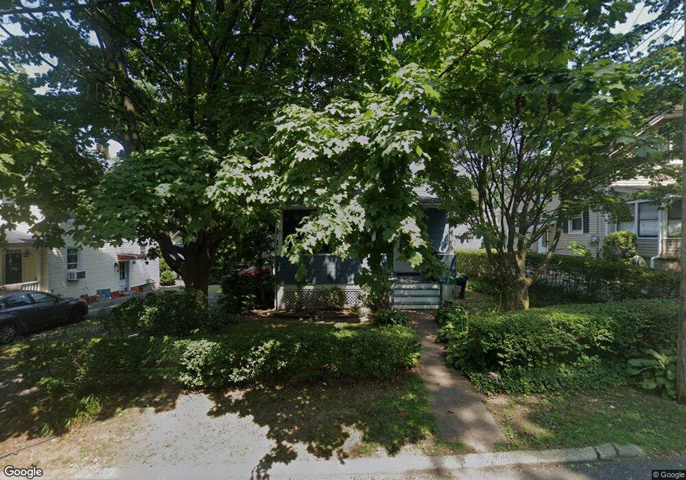 9 Grove St, Sea Cliff, NY 11579 - photo 1