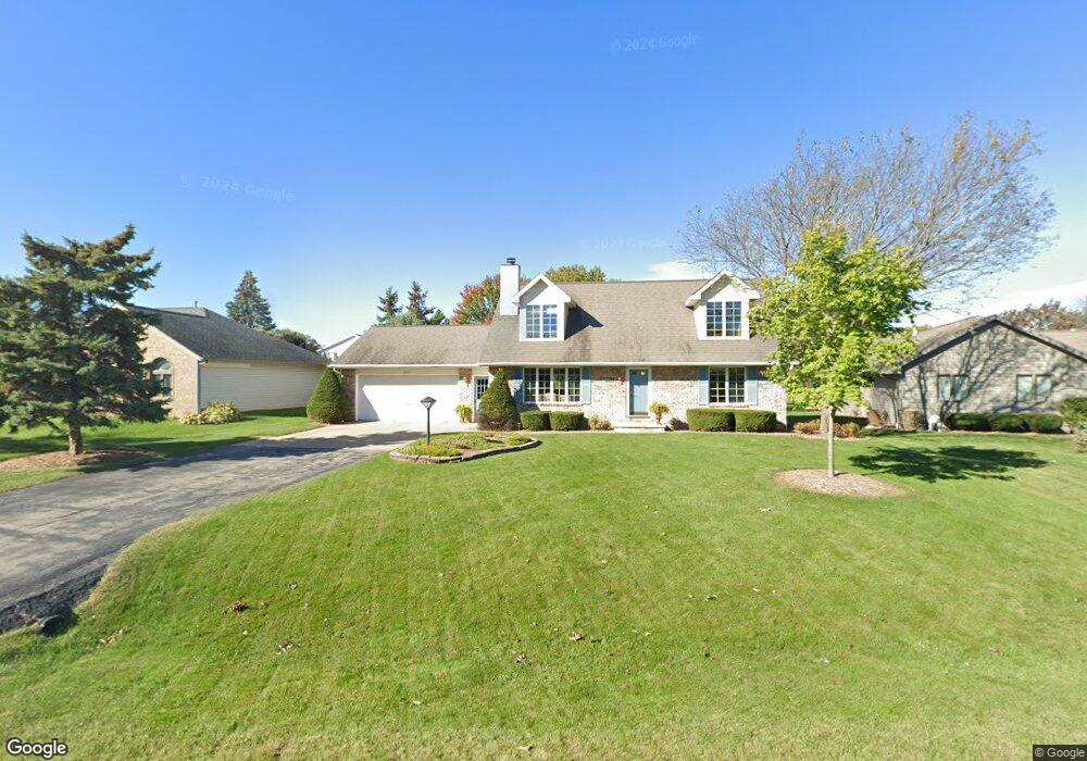 N9623 Crystal Ct, Appleton, WI 54915 - photo 1