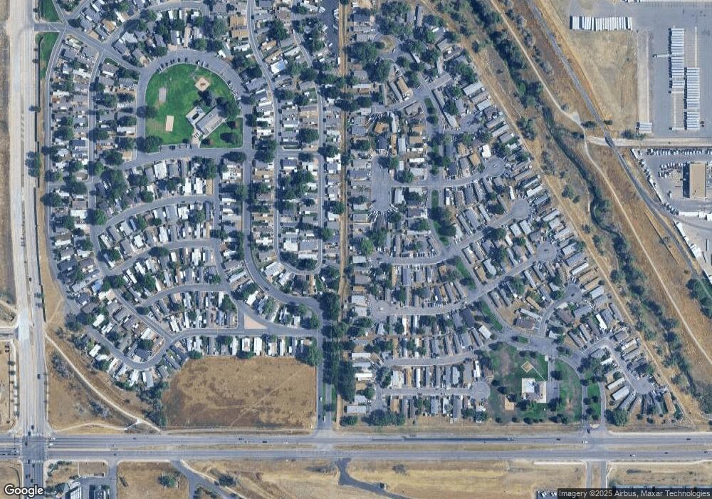 17427 E Buchanan Place, Aurora, CO 80011 - photo 1