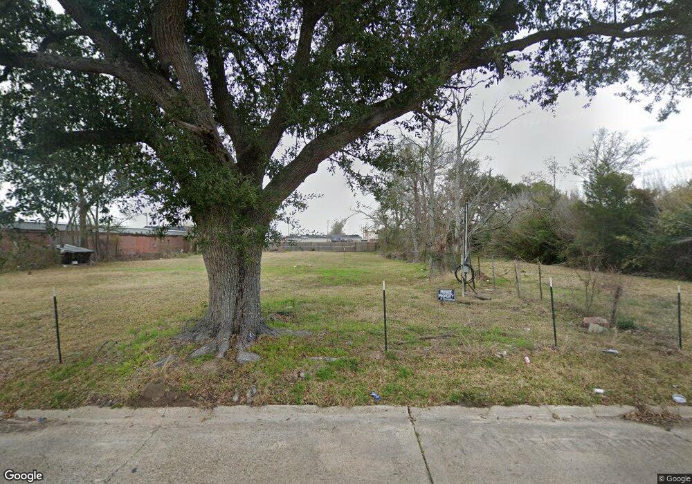 1807 1st St, Lake Charles, LA 70601 - photo 1