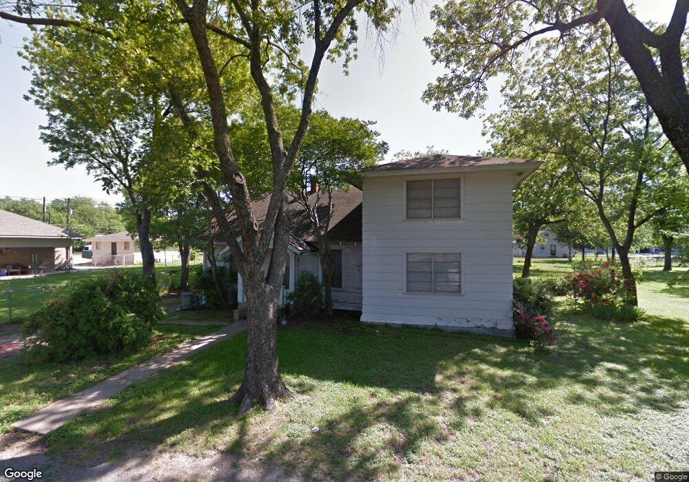 1204 S Shawnee St, Ennis, TX 75119 - photo 1