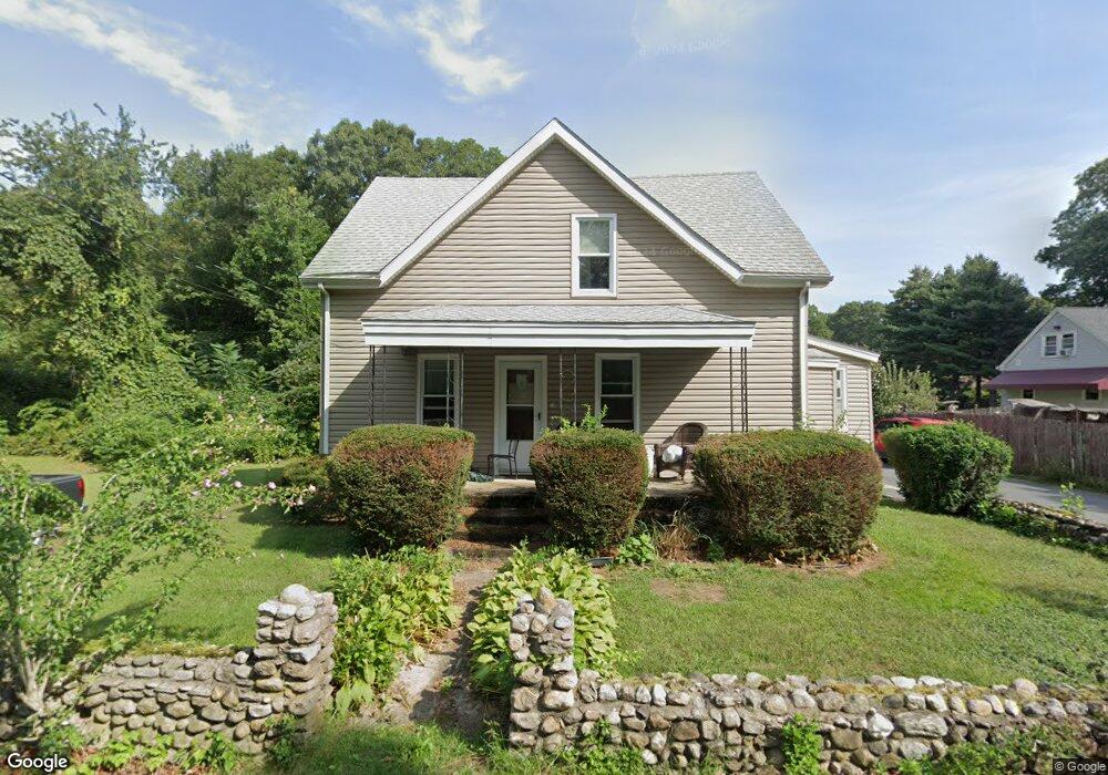 11 Chestnut St, Bellingham, MA 02019 - photo 1