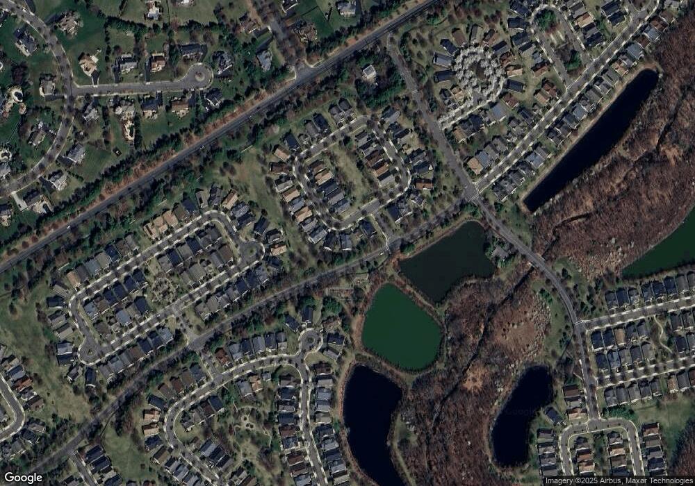 5 Globeflower Ln, Princeton Junction, NJ 08550 - photo 1