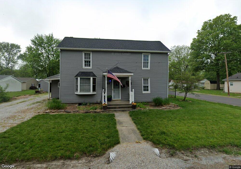 300 S Vine St, Freeburg, IL 62243 - photo 1