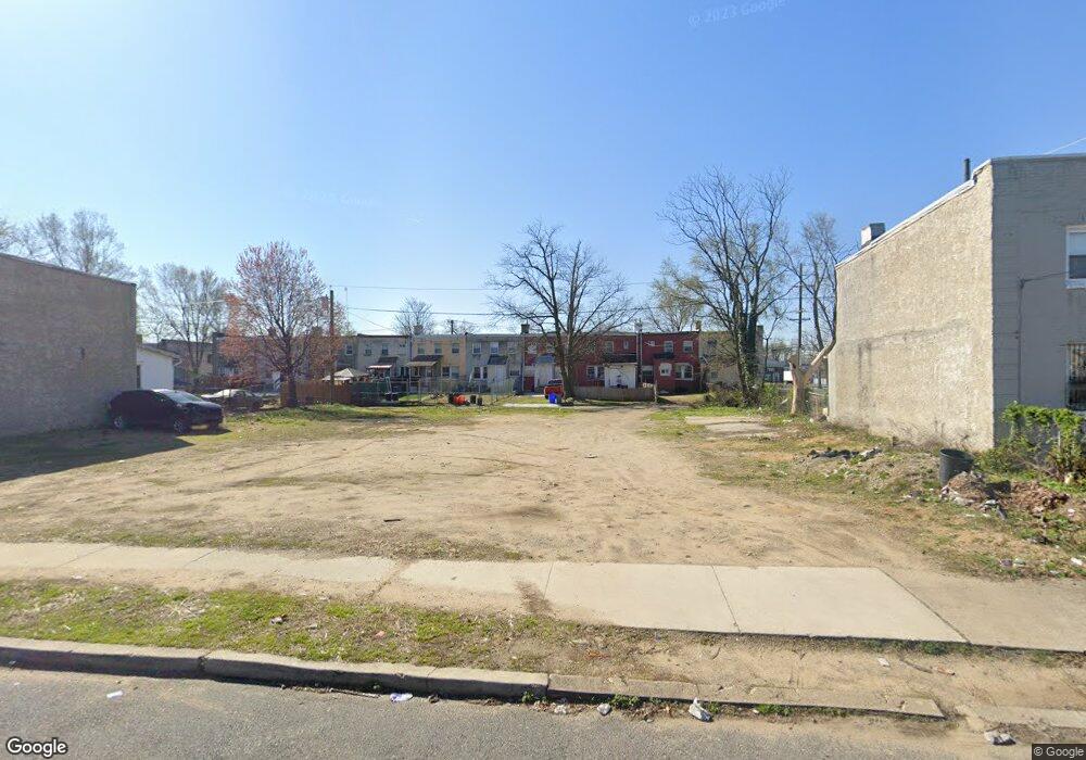 804 Tulip St, Camden, NJ 08104 - photo 1