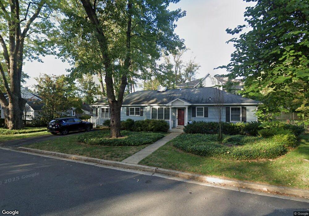 298 Riley St, Falls Church, VA 22046 - photo 1