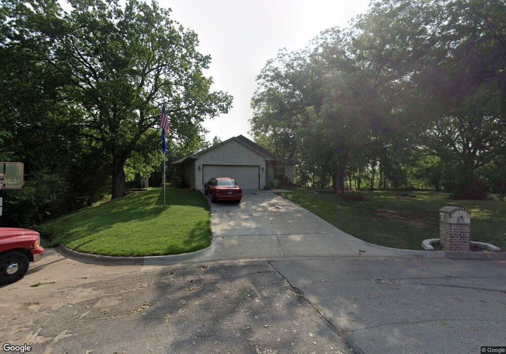 416 Huggins Dr, Springtown, TX 76082 - photo 1