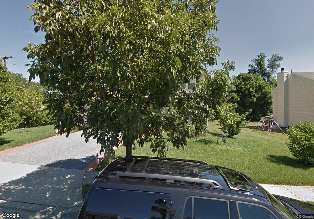 618 Cinnamon Tree Ct, Catonsville, MD 21228 - photo 1