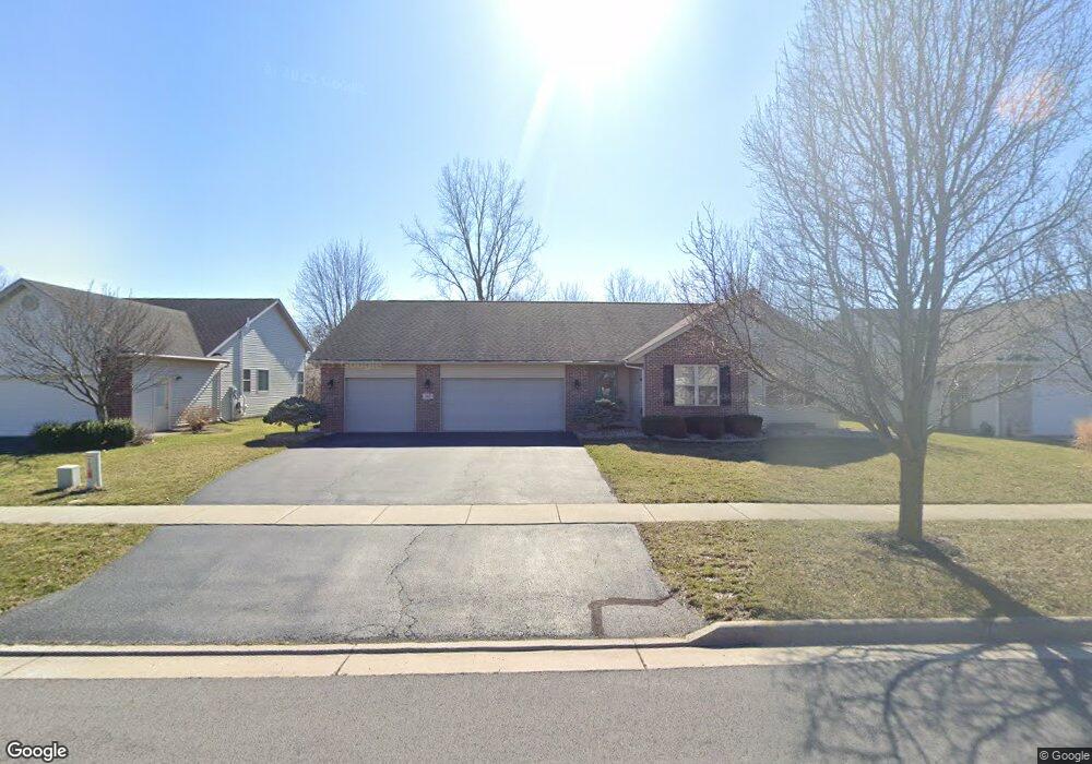 1817 Lippincott Ave, Findlay, OH 45840 - photo 1